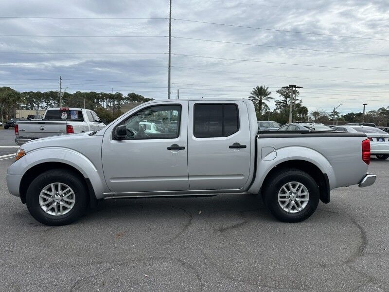 2021 Nissan Frontier SV
