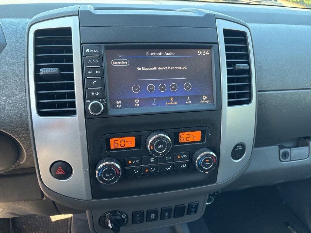 2021 Nissan Frontier SV