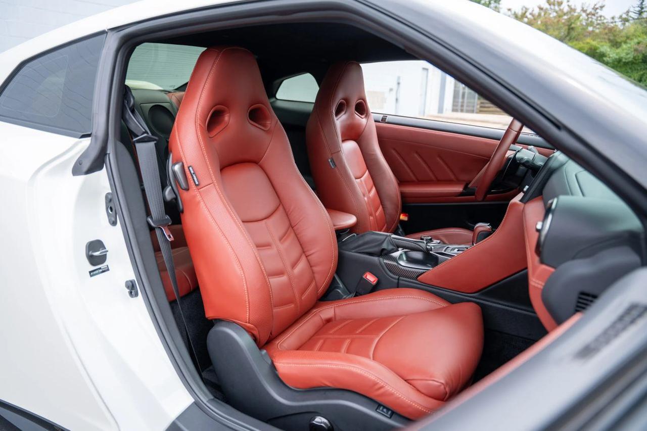 2021 Nissan GT-R Premium Coupe 2D St. Louis MO