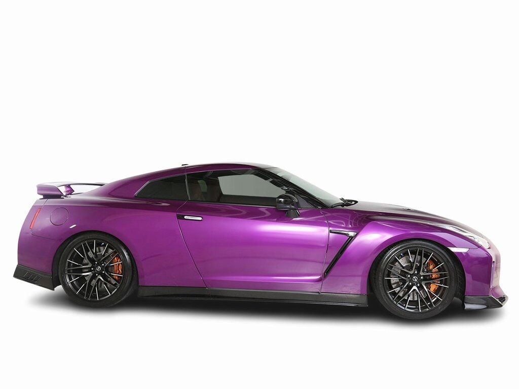 2021 Nissan GT-R Premium photo 11