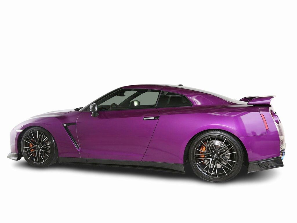 2021 Nissan GT-R Premium photo 5