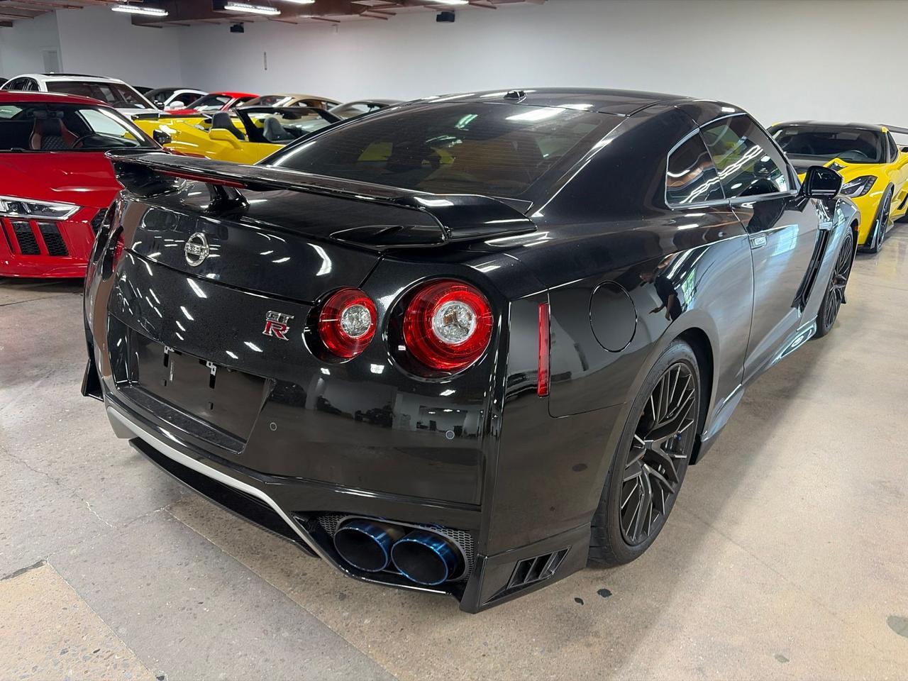 2021 Nissan GT-R Premium