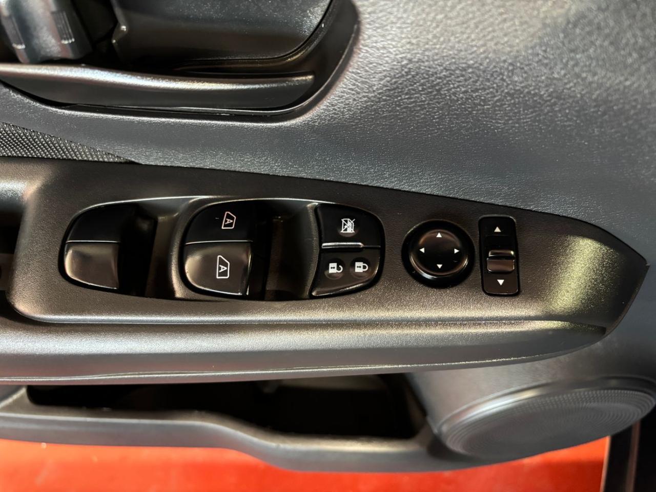 2021 Nissan Kicks S Xtronic CVT Franklin OH