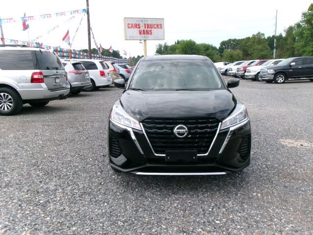 2021 Nissan Kicks S Xtronic CVT