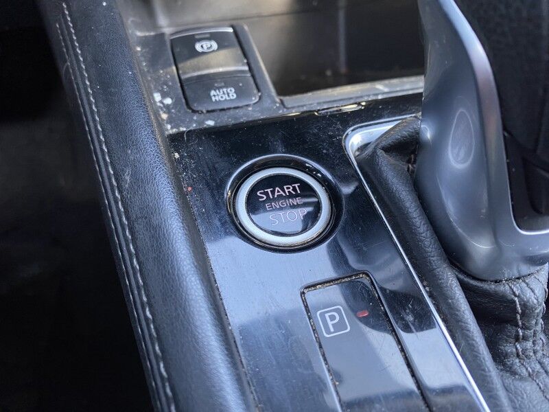 2021 Nissan Kicks SR Bristol  PA