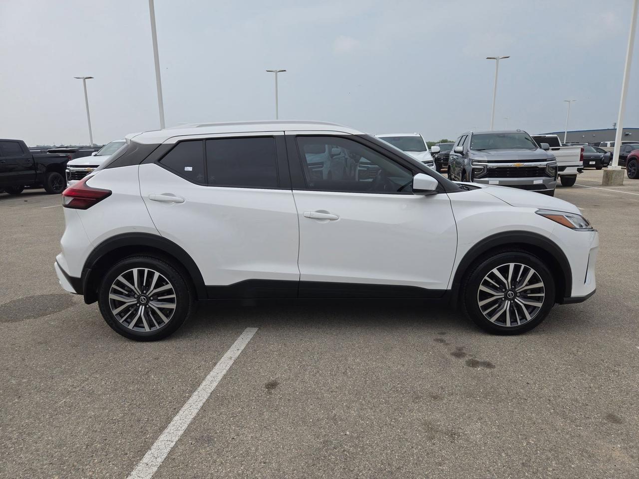 2021 Nissan Kicks SV