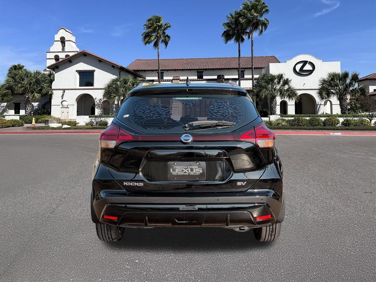 2021 Nissan Kicks SV