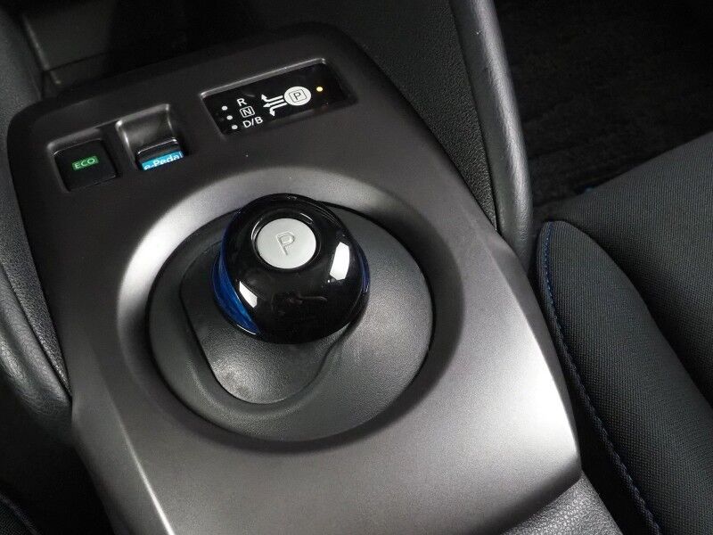 2021 Nissan LEAF S *BLIND SPOT & LANE DEPARTURE ALERT, COLLISION ALERT w/BRAKING, BACKUP-CAMERA, COLOR TOUCH SCREEN, HIGH BEAM ASSIST, PUSH BUTTON START, BLUETOOTH, APPLE CARPLAY Round Rock TX