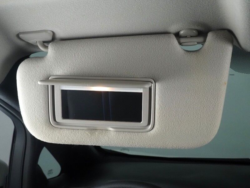 2021 Nissan LEAF S *BLIND SPOT & LANE DEPARTURE ALERT, COLLISION ALERT w/BRAKING, BACKUP-CAMERA, COLOR TOUCH SCREEN, HIGH BEAM ASSIST, PUSH BUTTON START, BLUETOOTH, APPLE CARPLAY Round Rock TX
