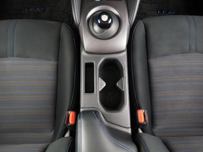 2021 Nissan LEAF S *BLIND SPOT & LANE DEPARTURE ALERT, COLLISION ALERT w/BRAKING, BACKUP-CAMERA, COLOR TOUCH SCREEN, HIGH BEAM ASSIST, PUSH BUTTON START, BLUETOOTH, APPLE CARPLAY Round Rock TX