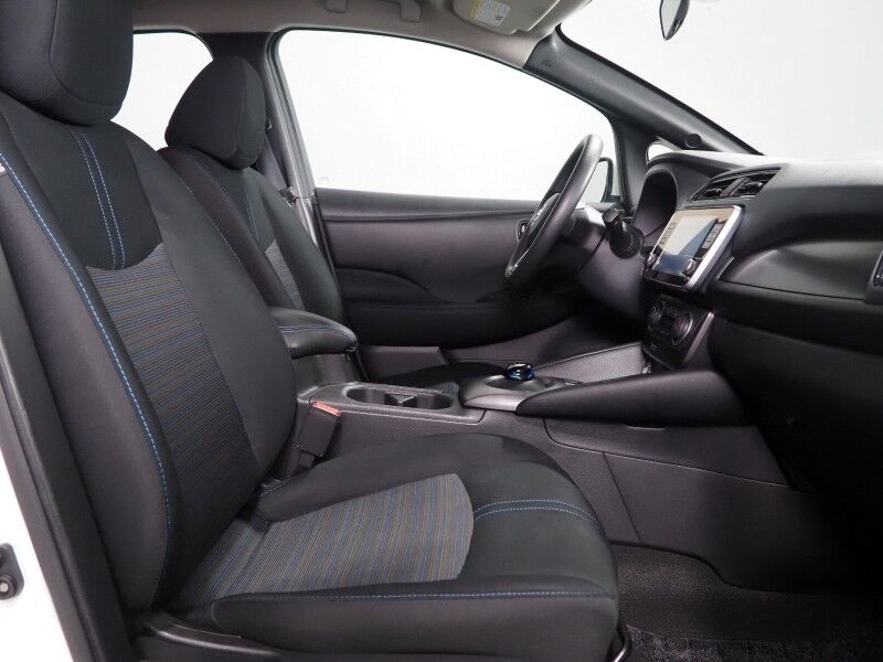 2021 Nissan LEAF S *BLIND SPOT & LANE DEPARTURE ALERT, COLLISION ALERT w/BRAKING, BACKUP-CAMERA, COLOR TOUCH SCREEN, HIGH BEAM ASSIST, PUSH BUTTON START, BLUETOOTH, APPLE CARPLAY Round Rock TX