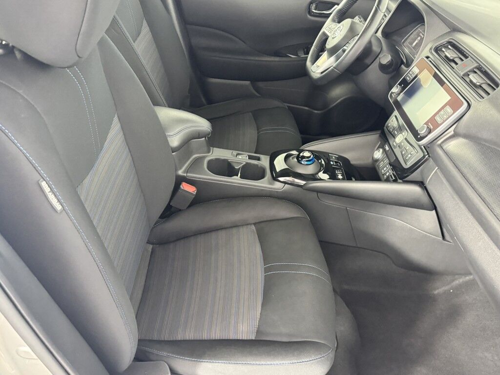 2021 Nissan LEAF SV w/Tech Pkg Maumee OH