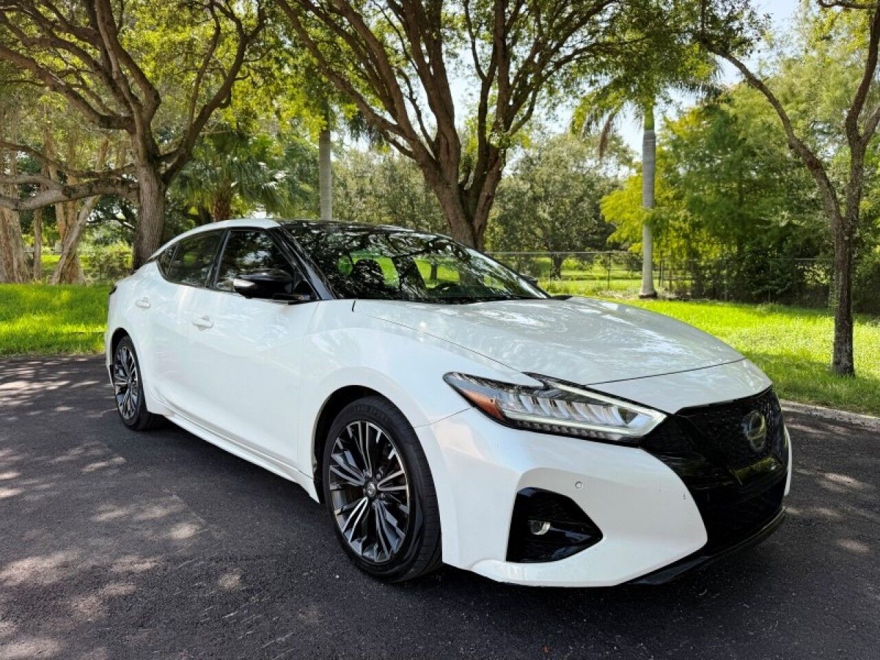 2021 Nissan Maxima SR