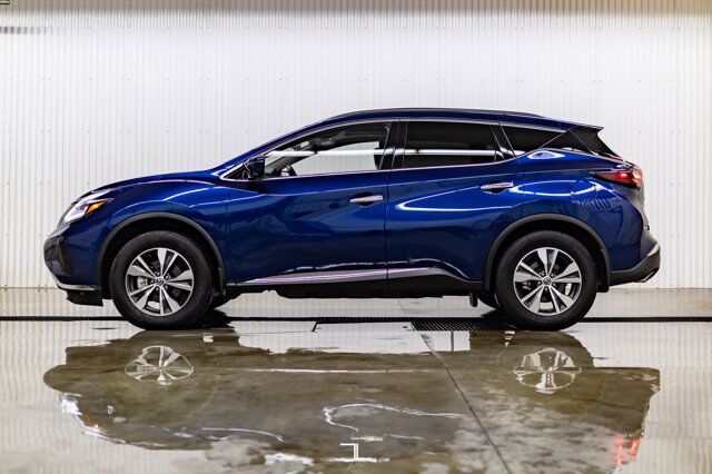 2021 Nissan Murano AWD SV Nav Roof BCam Red Deer AB