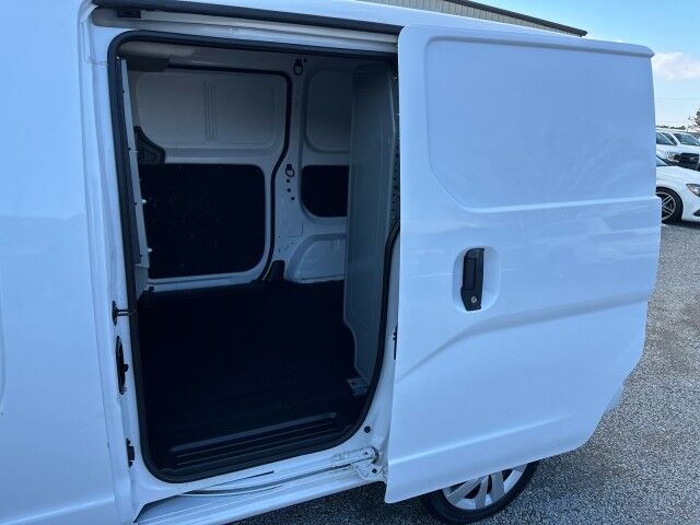 2021 Nissan NV200 SV Cargo Van w/ Shelving Ashland VA