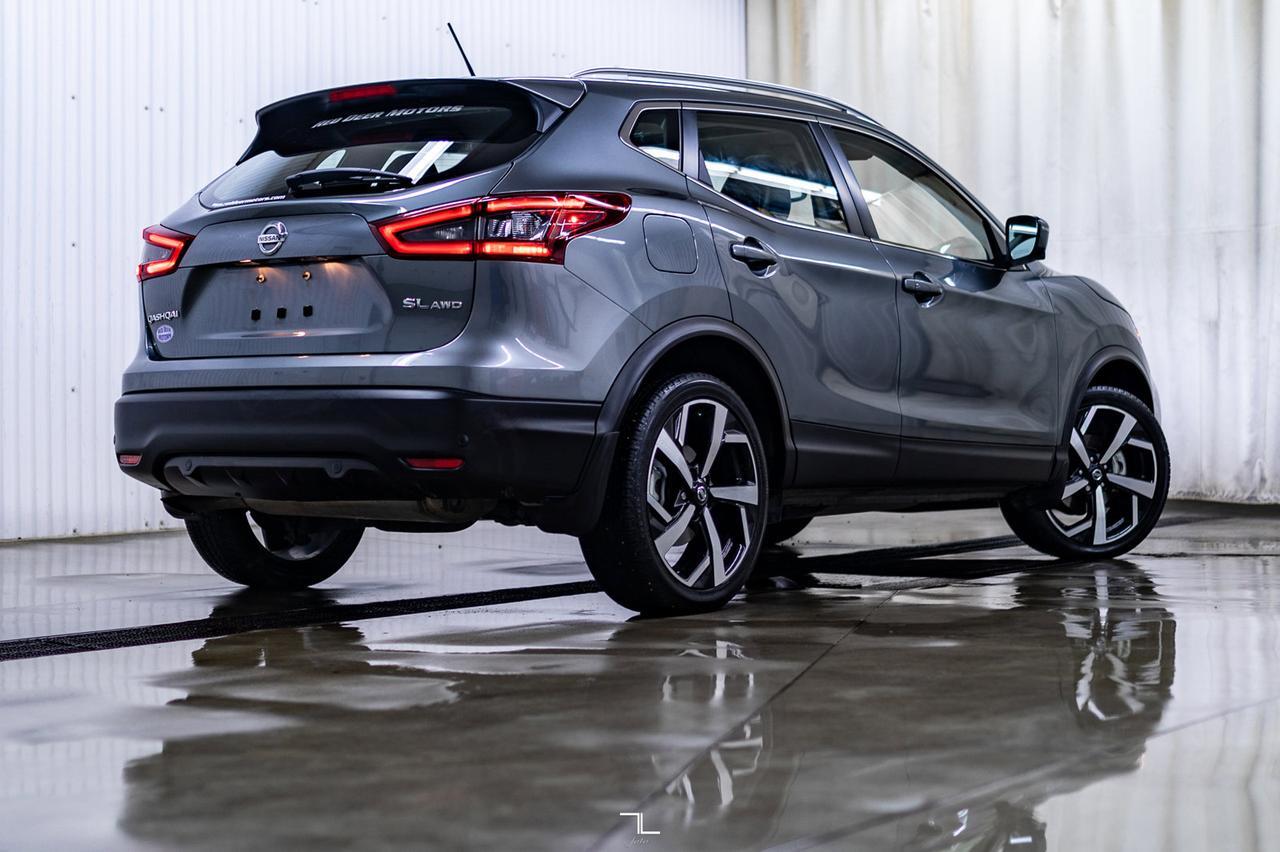 2021 Nissan Qashqai AWD SL Platinum Red Deer AB