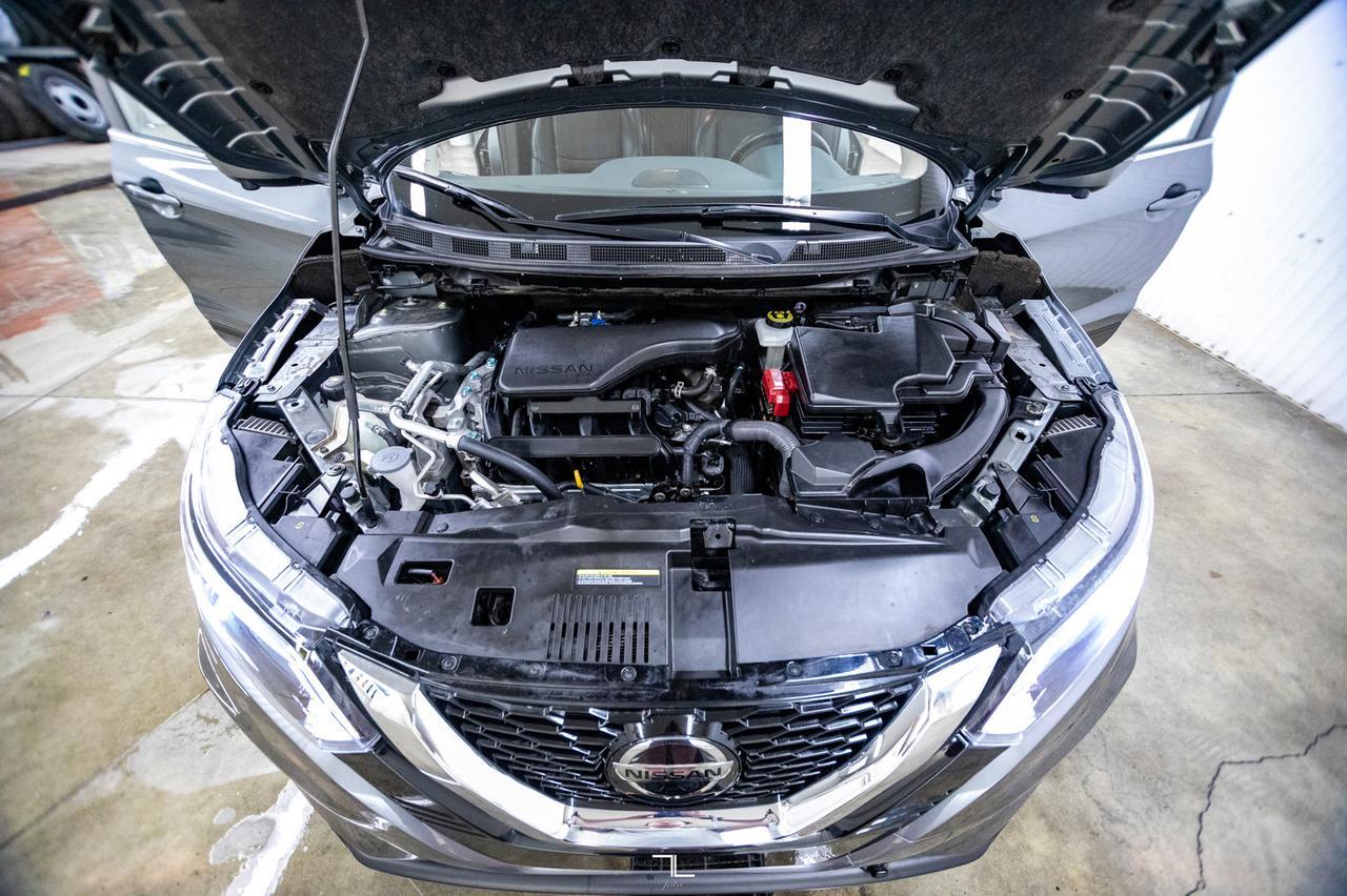 2021 Nissan Qashqai AWD SL Platinum Red Deer AB