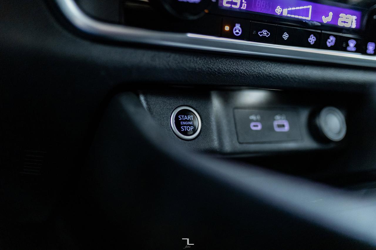 2021 Nissan Rogue AWD S BCam Red Deer AB