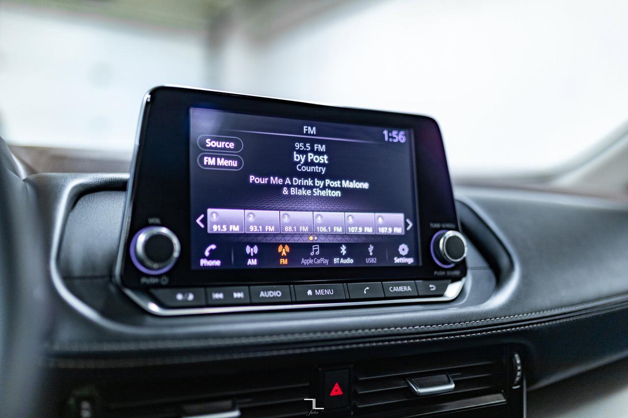 2021 Nissan Rogue AWD SV Leather Roof BCam Red Deer AB