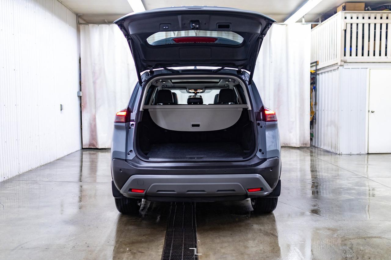 2021 Nissan Rogue AWD SV Leather Roof BCam Red Deer AB