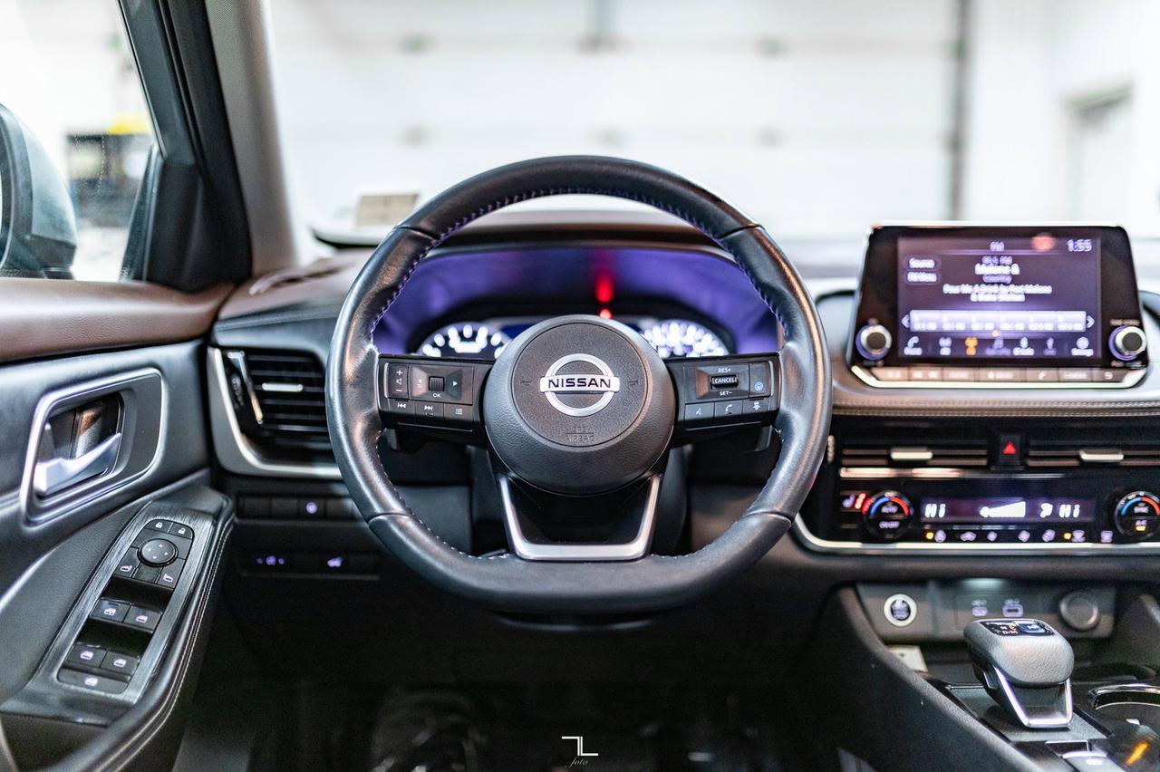 2021 Nissan Rogue AWD SV Leather Roof BCam Red Deer AB