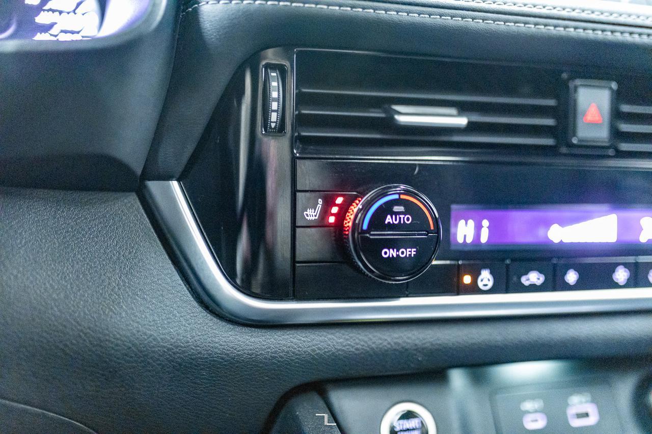 2021 Nissan Rogue AWD SV Leather Roof BCam Red Deer AB