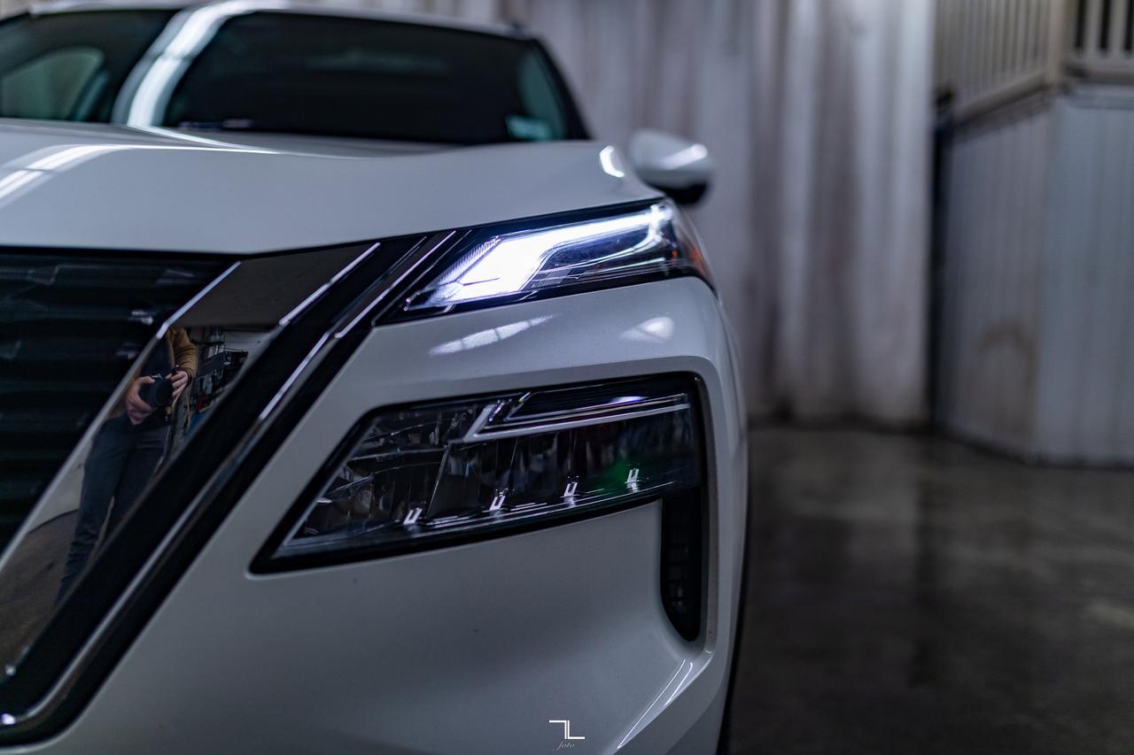 2021 Nissan Rogue AWD SV Leather Roof BCam Red Deer AB