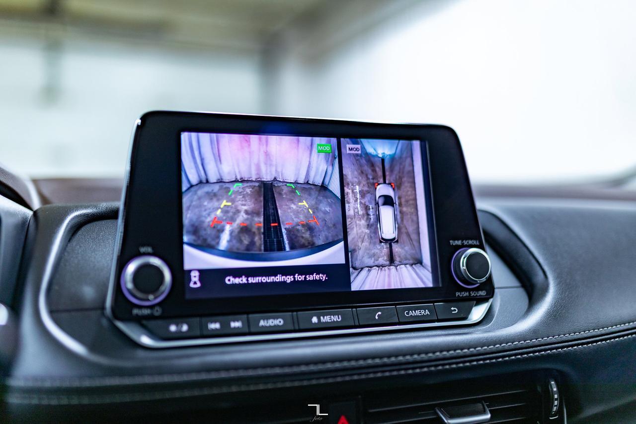 2021 Nissan Rogue AWD SV Leather Roof BCam Red Deer AB