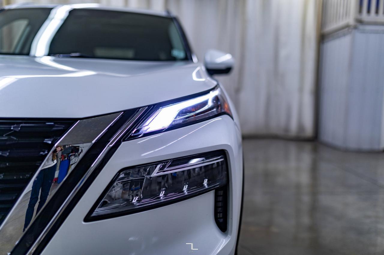 2021 Nissan Rogue AWD SV Premium Leather Roof BCam Red Deer AB