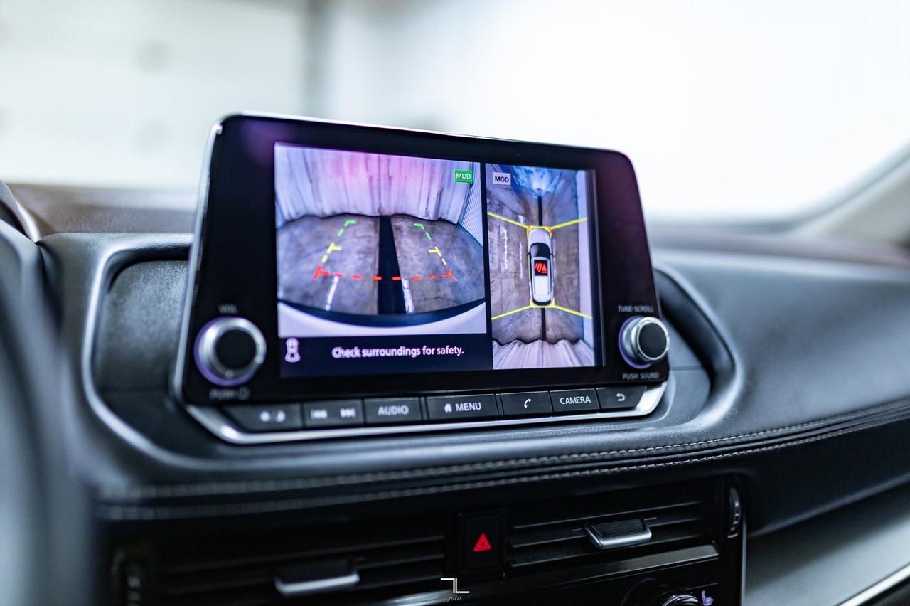 2021 Nissan Rogue AWD SV Premium Leather Roof BCam Red Deer AB