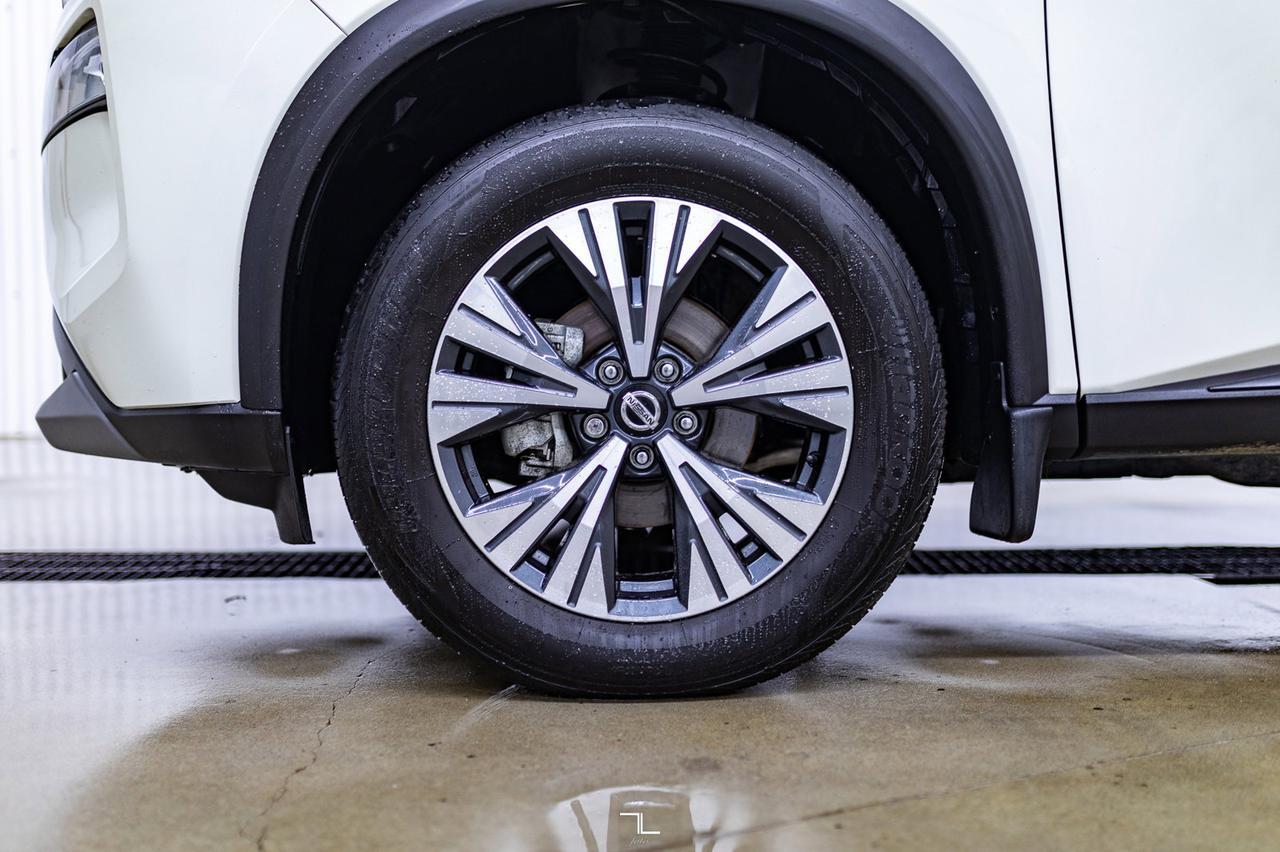 2021 Nissan Rogue AWD SV Premium Leather Roof BCam Red Deer AB