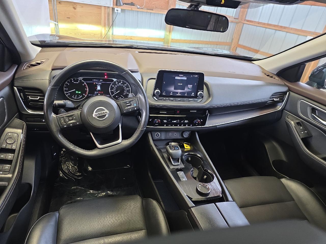 2021 Nissan Rogue AWD SV Premium Sand Lake NY