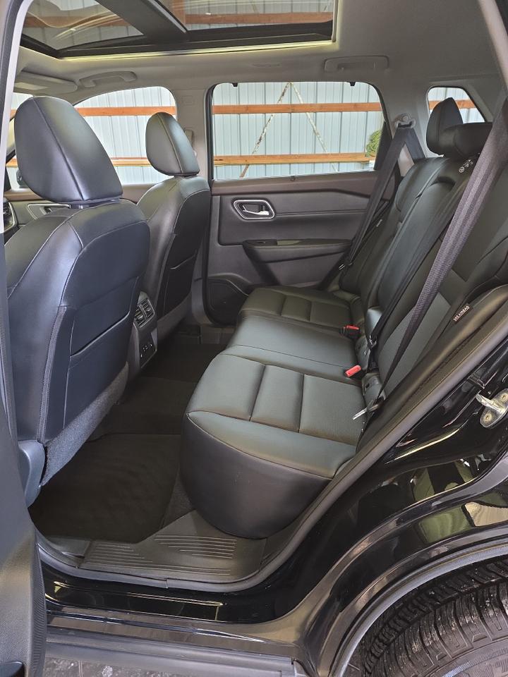 2021 Nissan Rogue AWD SV Premium Sand Lake NY