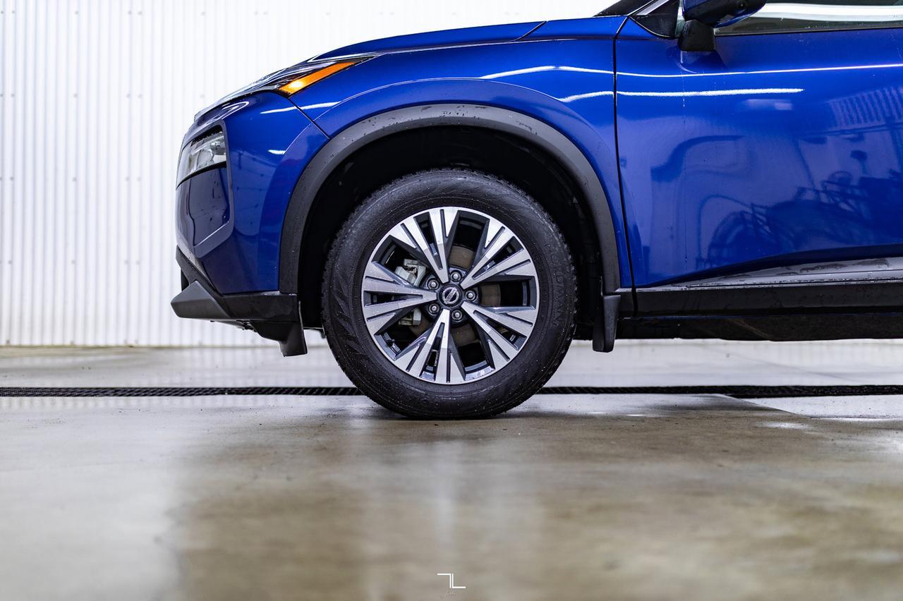 2021 Nissan Rogue AWD SV Roof BCam Red Deer AB