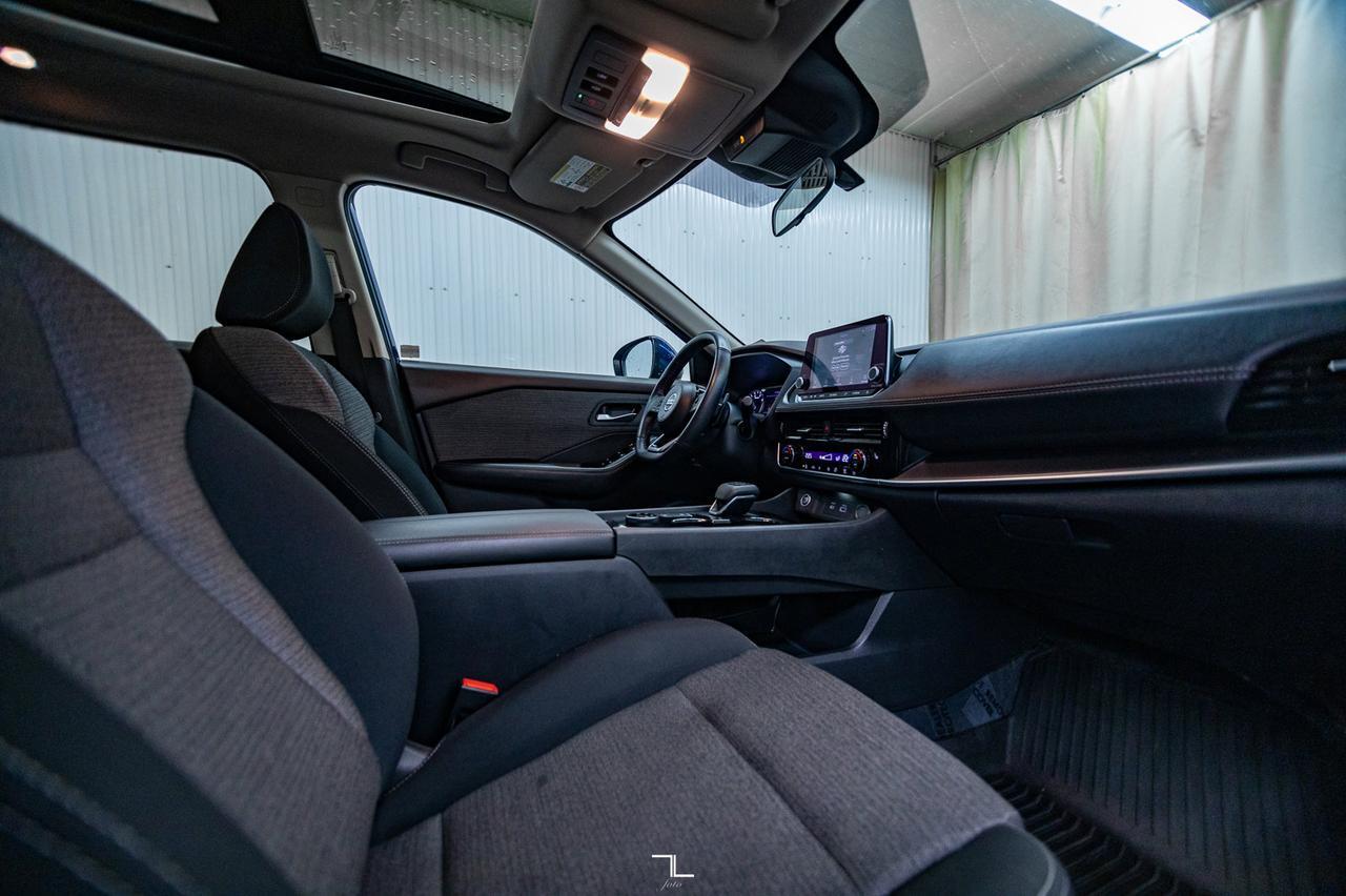 2021 Nissan Rogue AWD SV Roof BCam Red Deer AB