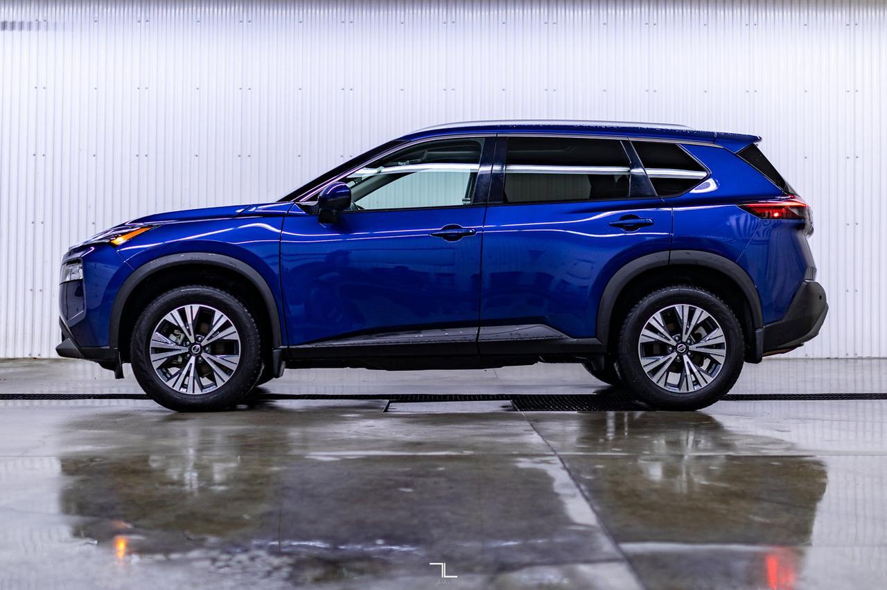 2021 Nissan Rogue AWD SV Roof BCam Red Deer AB