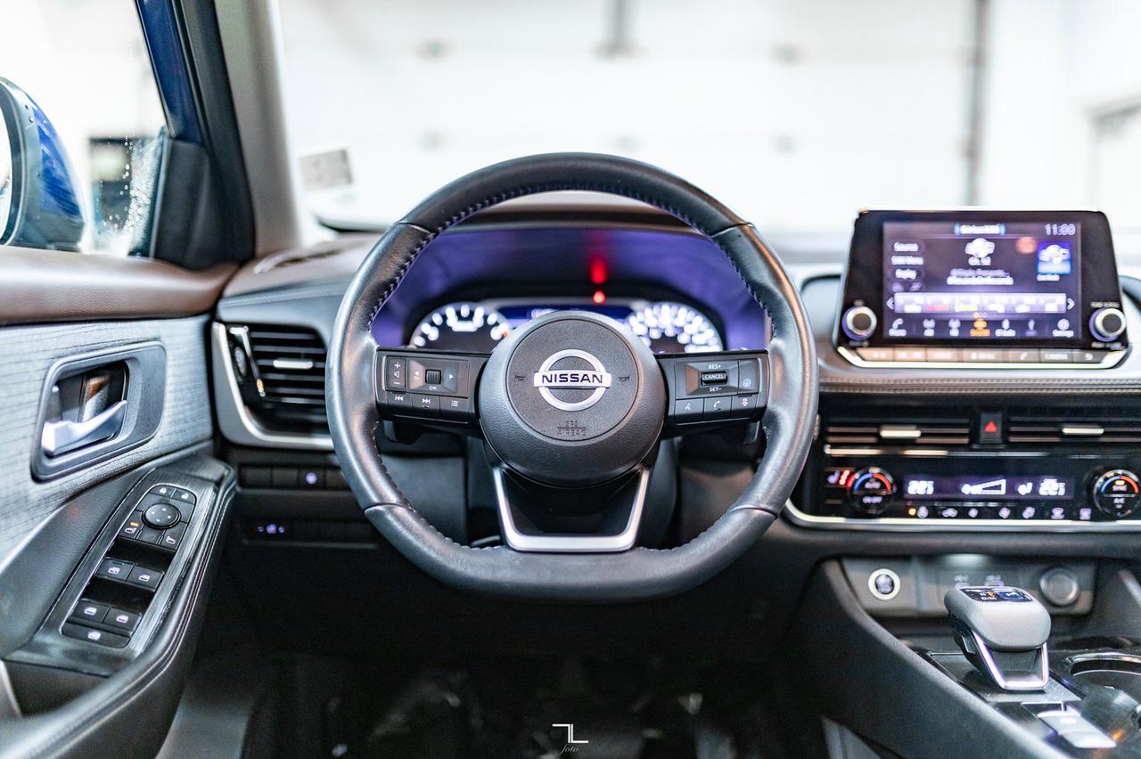 2021 Nissan Rogue AWD SV Roof BCam Red Deer AB