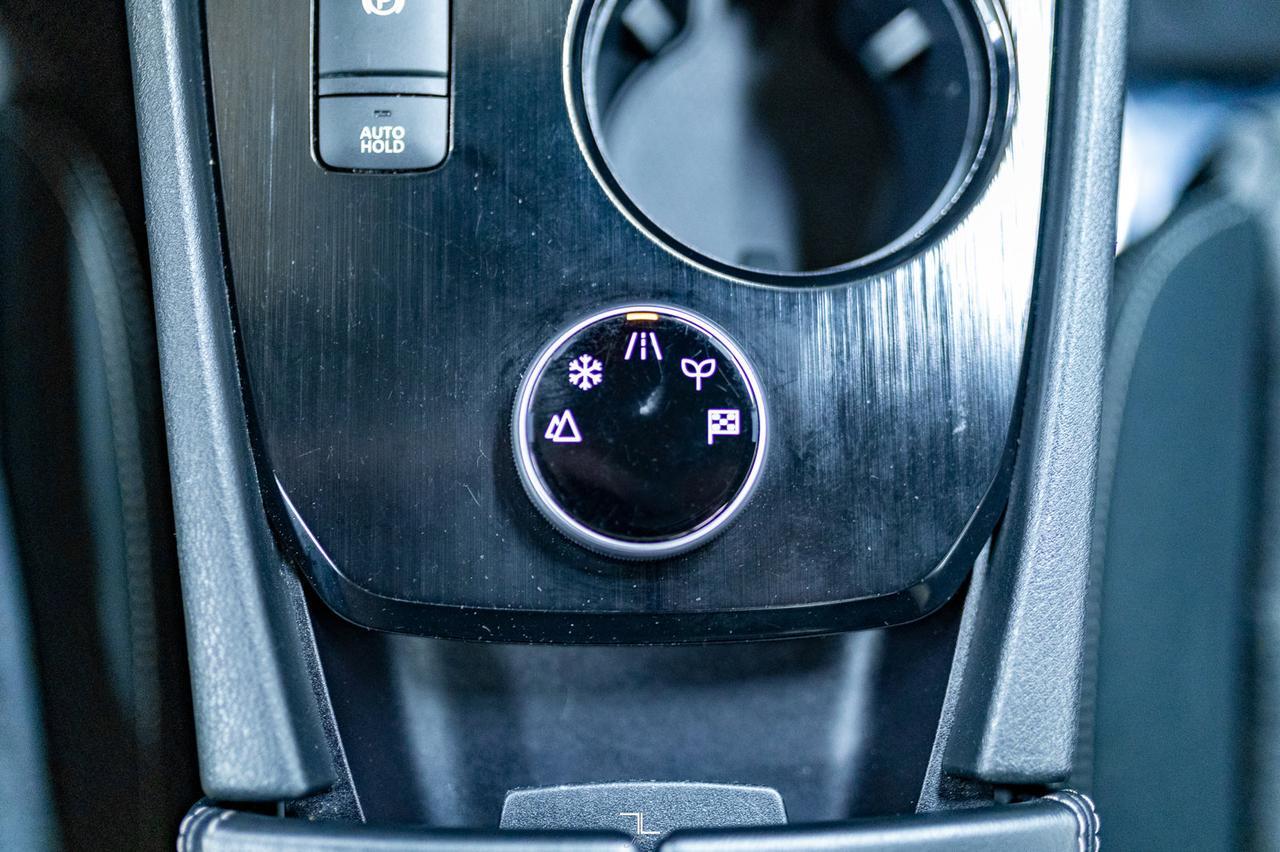 2021 Nissan Rogue AWD SV Roof BCam Red Deer AB