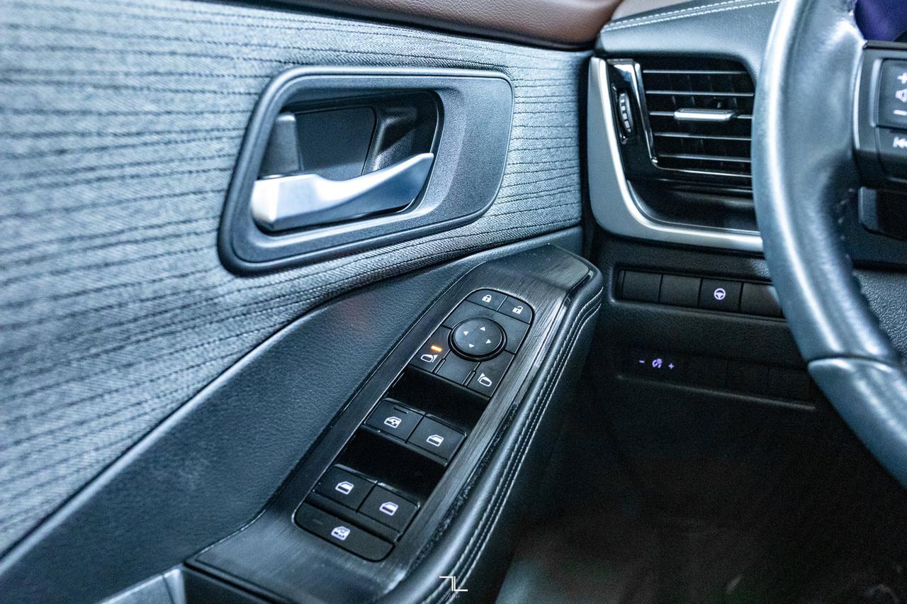 2021 Nissan Rogue AWD SV Roof BCam Red Deer AB