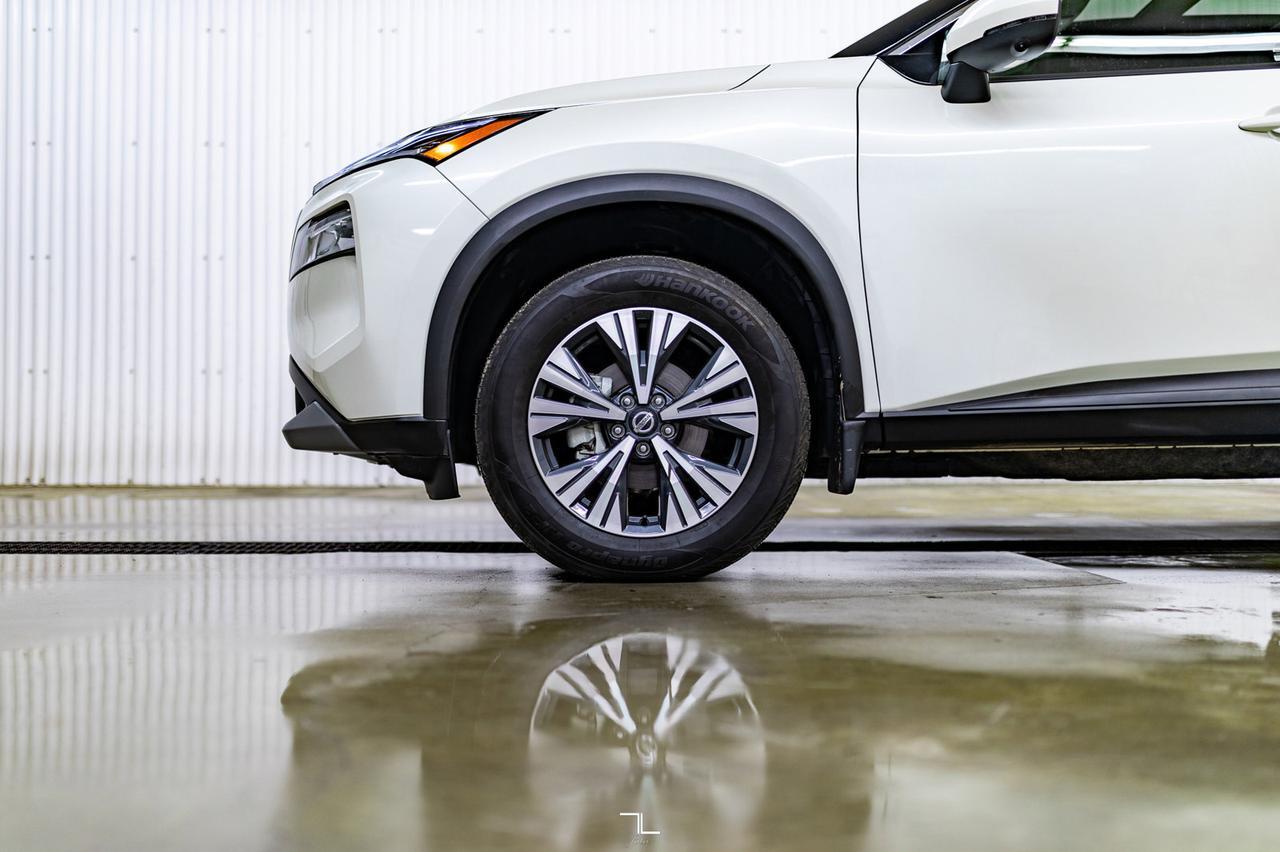 2021 Nissan Rogue AWD SV Roof BCam Red Deer AB