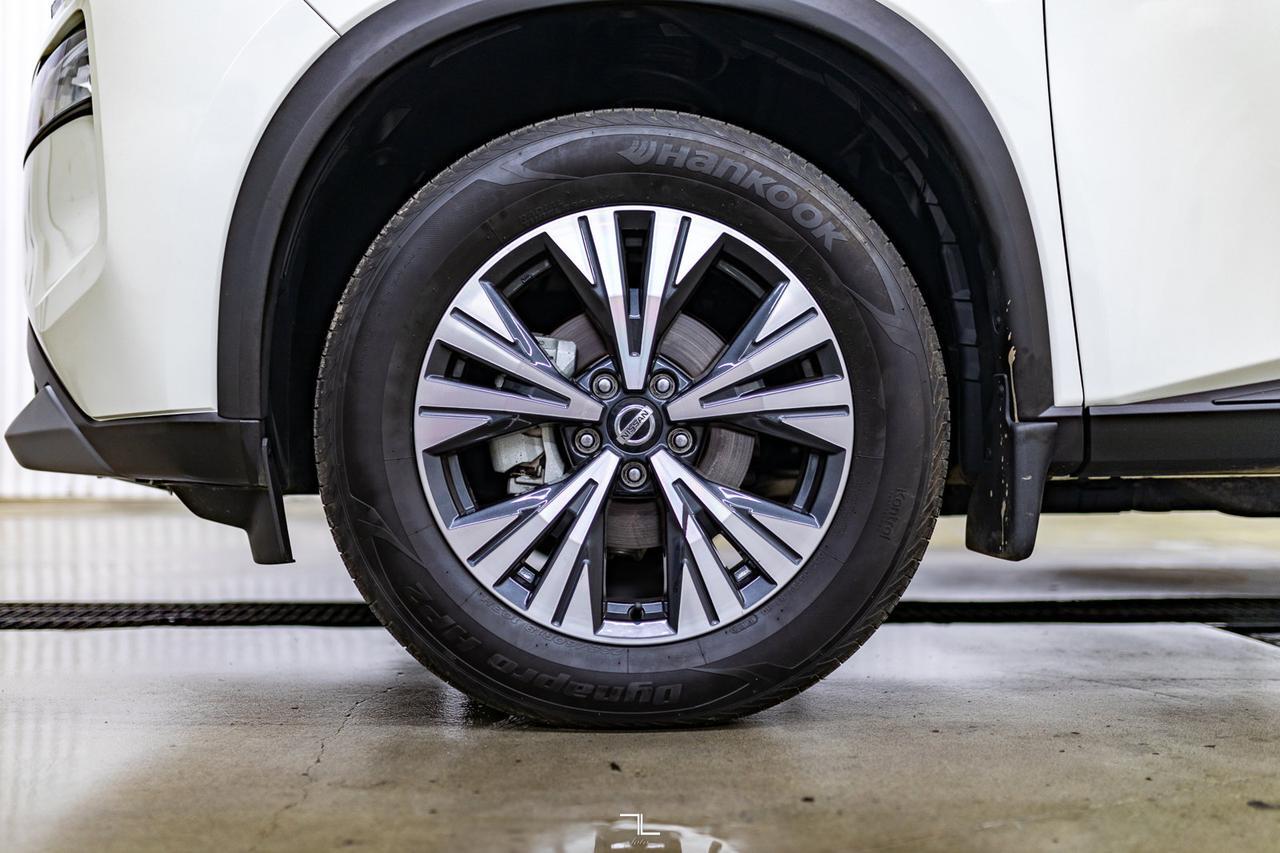 2021 Nissan Rogue AWD SV Roof BCam Red Deer AB