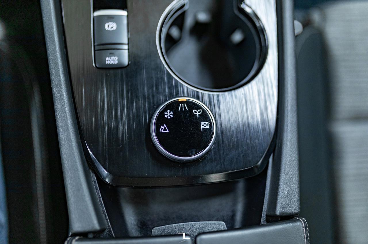 2021 Nissan Rogue AWD SV Roof BCam Red Deer AB