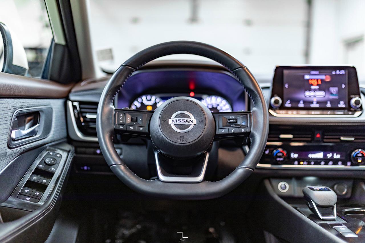 2021 Nissan Rogue AWD SV Roof BCam Red Deer AB