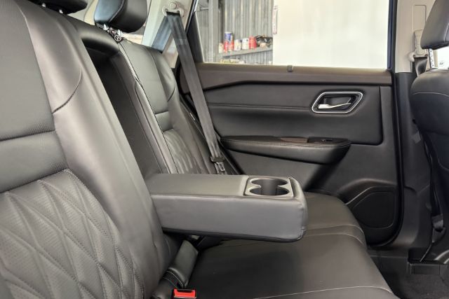 2021 Nissan Rogue Platinum FWD Houston TX
