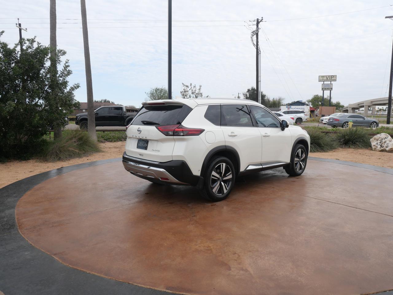 2021 Nissan Rogue Platinum