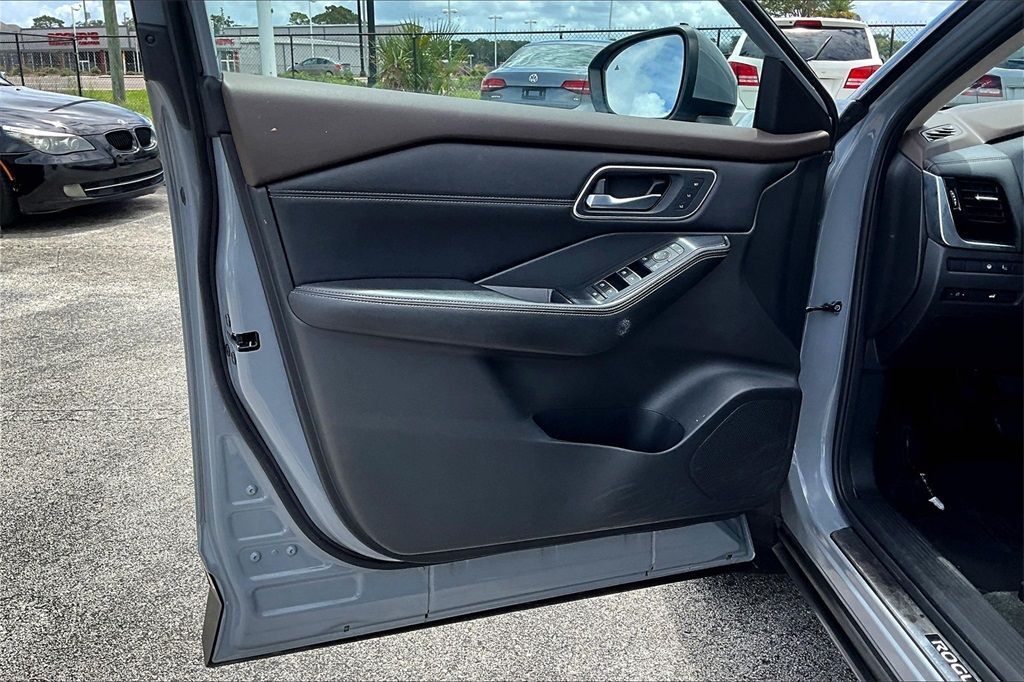 2021 Nissan Rogue Platinum Sport Utility 4D Maitland FL