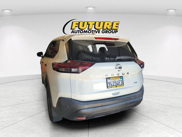 2021 Nissan Rogue S