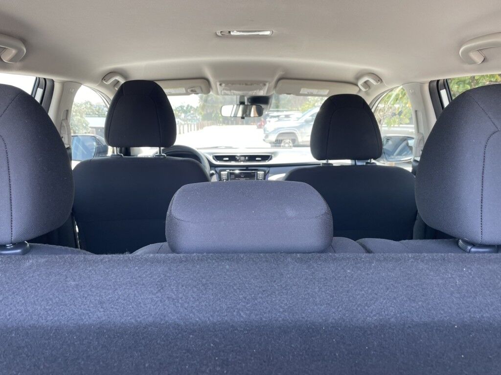 2021 Nissan Rogue SPORT S~APPLE CAR PLAY~7 TOUCH SCREEN~FORWARD COLLISION WARNING~POWER WINDOWS/MIRRORS~ONLINE FINANCE AND SHIPPING AVAILABLE!!! Sarasota FL