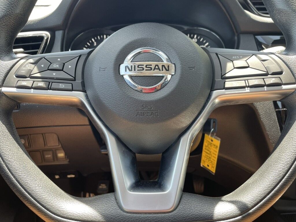 2021 Nissan Rogue SPORT S~APPLE CAR PLAY~7 TOUCH SCREEN~FORWARD COLLISION WARNING~POWER WINDOWS/MIRRORS~ONLINE FINANCE AND SHIPPING AVAILABLE!!! Sarasota FL