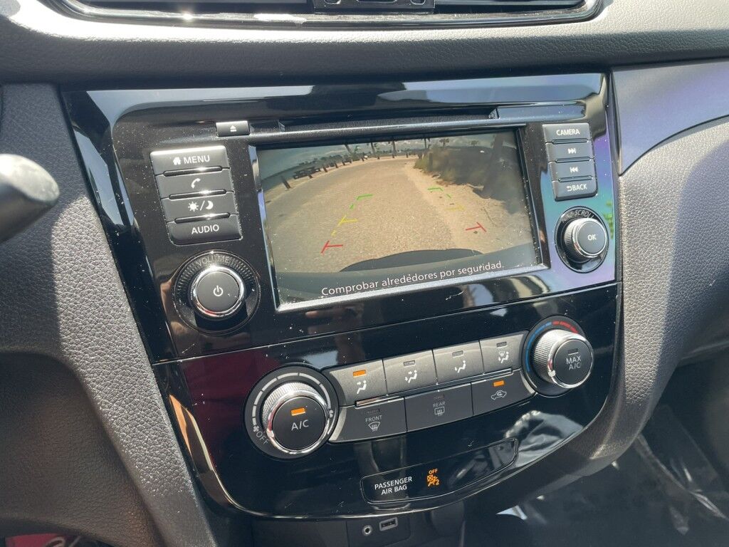 2021 Nissan Rogue SPORT S~APPLE CAR PLAY~7 TOUCH SCREEN~FORWARD COLLISION WARNING~POWER WINDOWS/MIRRORS~ONLINE FINANCE AND SHIPPING AVAILABLE!!! Sarasota FL
